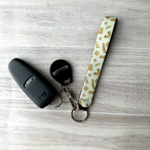 Pasta Wristlet