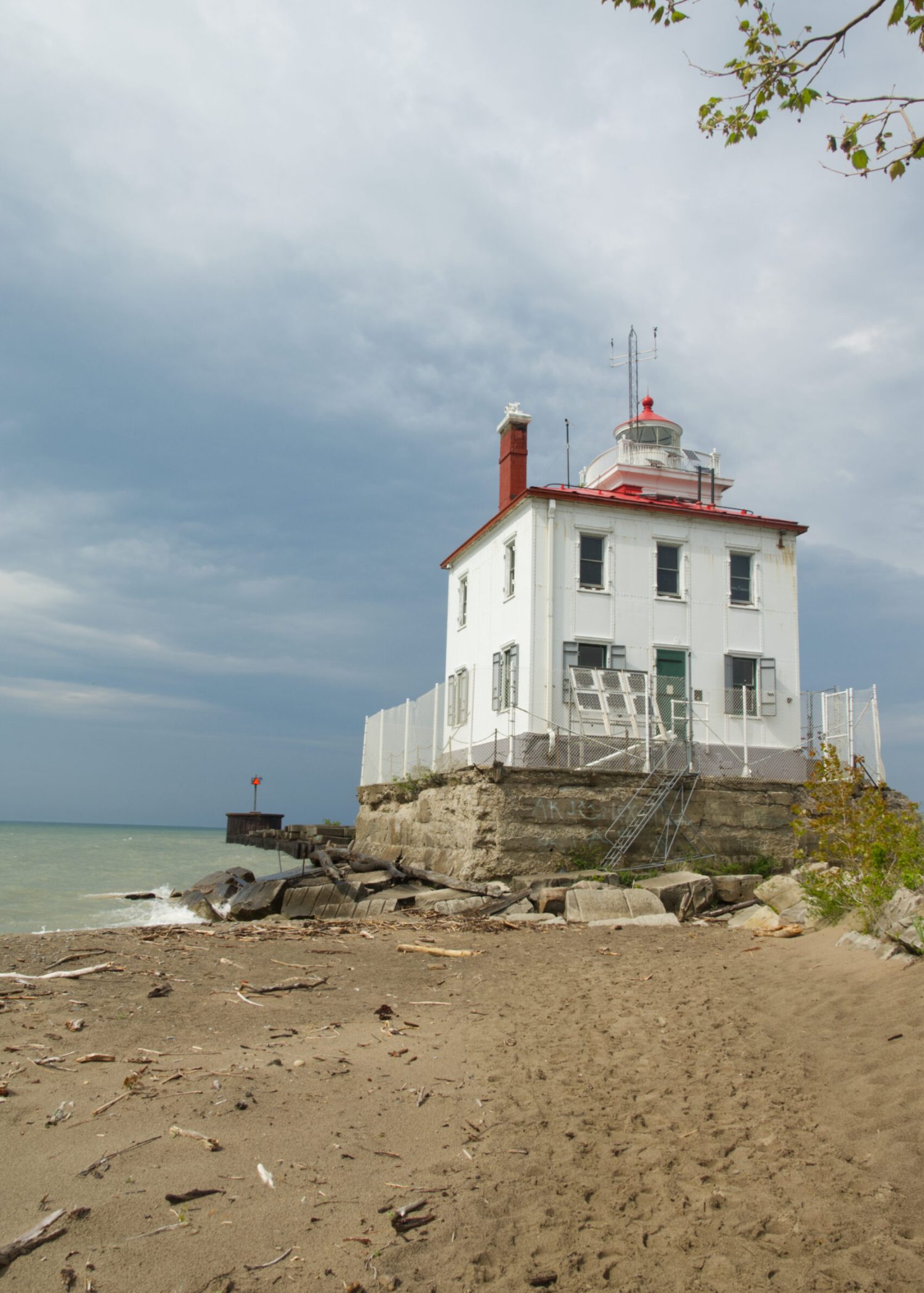 Lighthouse clouds splash